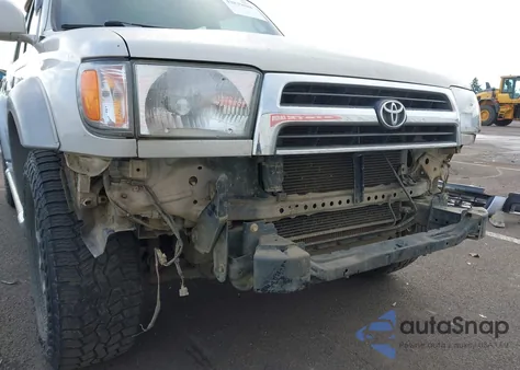 2000 Toyota 4Runner Limited V6 from USA, damaged, VIN JT3GN87R2Y0138870
